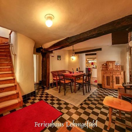 Lehmgefuehl, Design Vier, La Petite Maison Trier Bagian luar foto