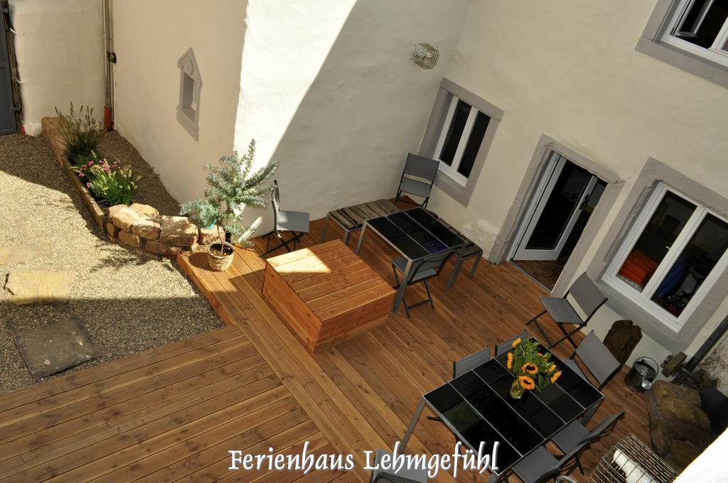 Lehmgefuehl, Design Vier, La Petite Maison Trier Bagian luar foto