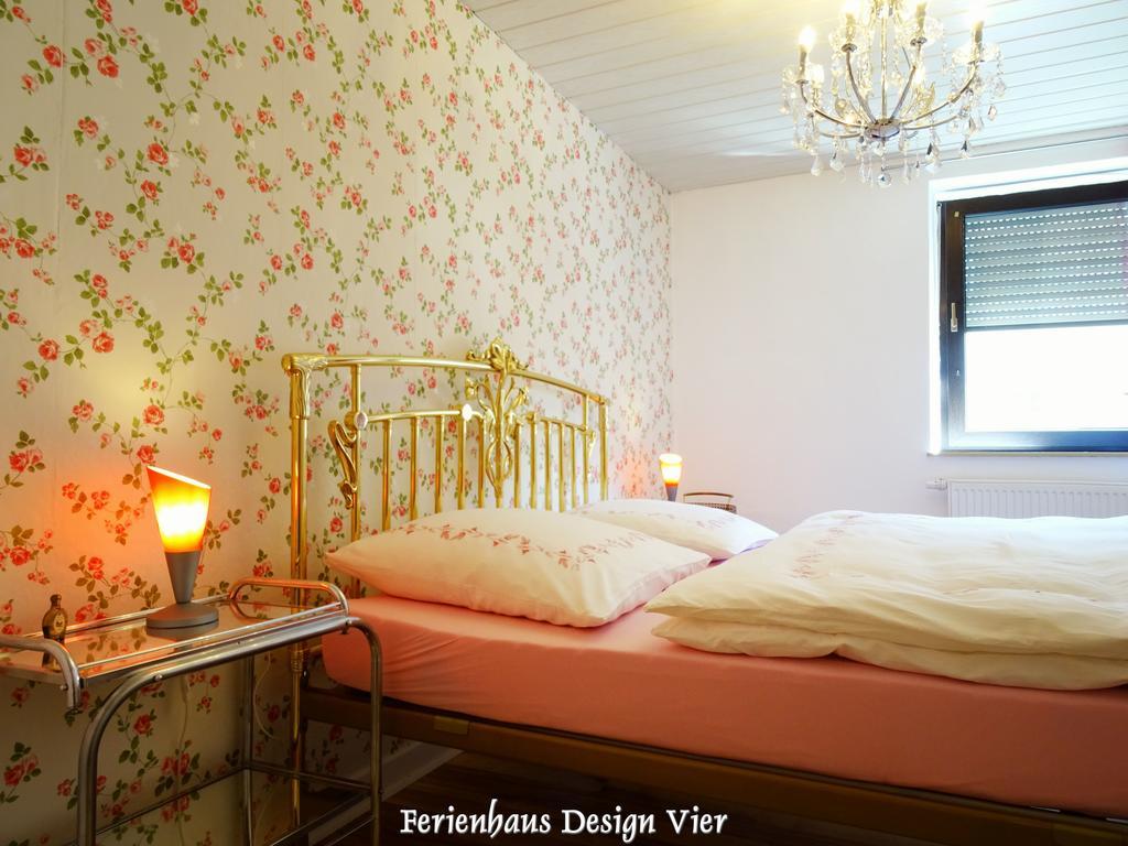 Lehmgefuehl, Design Vier, La Petite Maison Trier Bagian luar foto