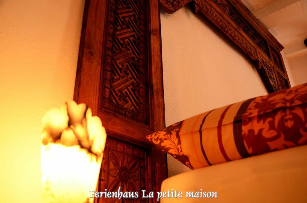 Lehmgefuehl, Design Vier, La Petite Maison Trier Bagian luar foto