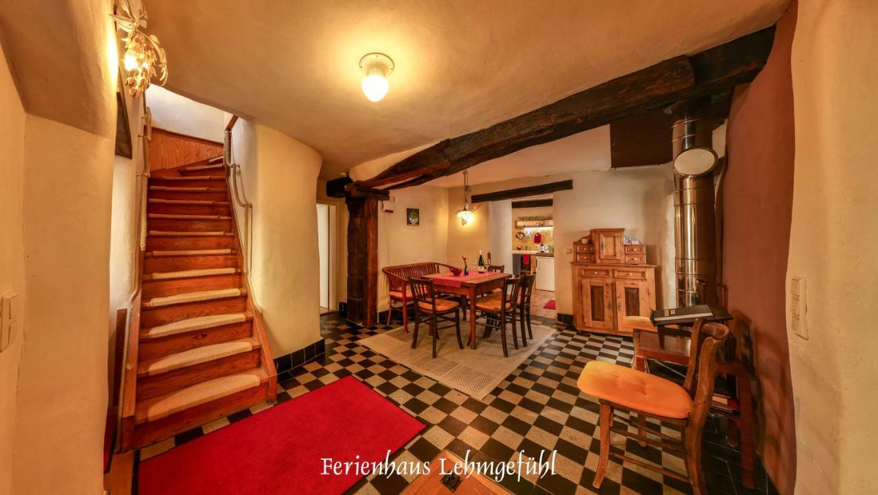 Lehmgefuehl, Design Vier, La Petite Maison Trier Bagian luar foto